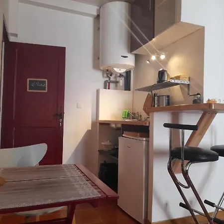 Apartment Les De St Guilhem Saint-Guilhem-le-Desert